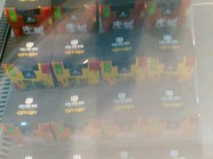 -周黑鸭(郑州新世界百货店)