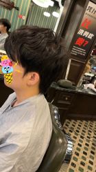 -海文先生国潮烫染男士理发馆