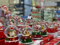 -永旺黄岛购物中心