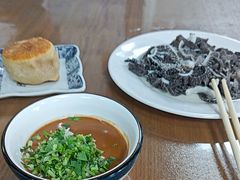 -马姐爆肚儿门丁肉饼