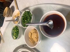 -黎老幺光雾山黄羊汤锅