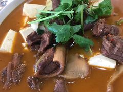 驴肉炖豆腐-龙香居海鲜浑锅家常菜·特色驴肉