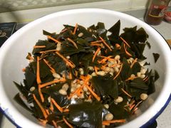 海带花生-杨铭宇黄焖鸡米饭(芙蓉巷店)