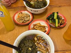 -矮子粉店1985·长沙米粉(湘春路店)