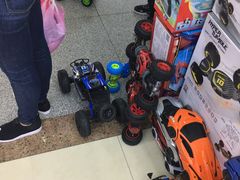 -义乌小商品批发市场(中国小商品城·篁园服装市场店)