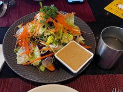 -WOLFGANG PUCK KITCHEN & BAR(迪士尼小镇店)