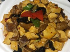 肥肠烧豆腐-榆味拼三鲜(怀德路店)