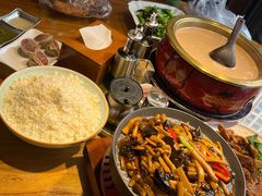 -蒙艾里民族传统菜蒙餐