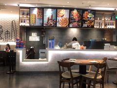 大堂-必胜客(大悦城店)