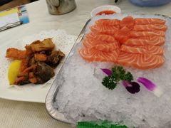 三文鱼生-新享乐海鲜(翠华路店)
