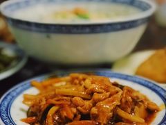 鱼香肉丝-同得兴 Since·1995 传统苏式面馆(嘉馀坊店)