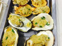 -覃记海鲜美食餐厅