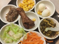 -过桥缘·过桥米线(五里桥银座店)