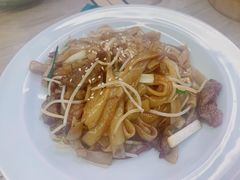 干炒牛河-茶港·点心·啫啫煲(范湖万达广场店)