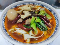 -皖佬板安徽牛肉板面(西站食宝街店)