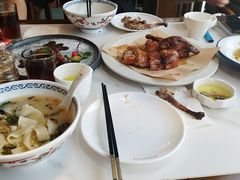 -解家河南菜(华山路店)