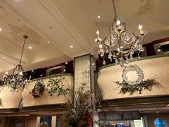 -玛格萝妮比萨屋(四平店)