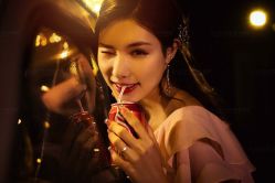 -雪中彩影婚纱摄影·微光艺术中心