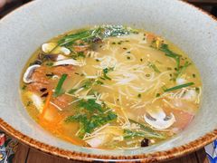 -芸南道·过桥米线(昆明老街旗舰店)