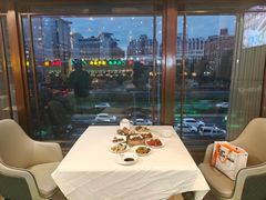 -碧中海汤泉汗蒸酒店