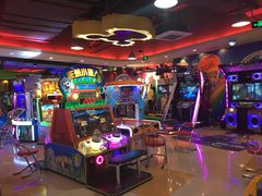 -汤姆熊欢乐世界(滨江店)