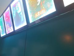 -荒岛实景沉浸密室(江汉路1店)
