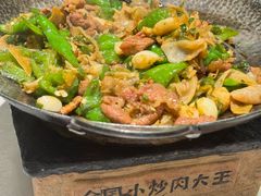 -费大厨辣椒炒肉(黄兴中心广场店)