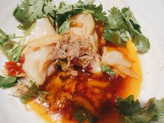 -龍堂蟹黄小笼包(万家丽店)