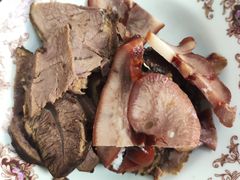 熟猪头肉-西北农副产品中心批发市场(广安路店)