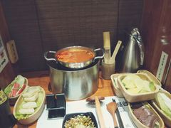 -独食火锅·半米屋台(直营总店)