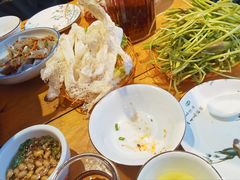 -民食香·腊排骨野生菌美食(木府店)