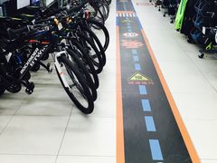 -迪卡侬(烟台万达店)