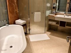 -山港凯悦酒店·BEBA海滩烧烤餐厅酒吧