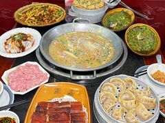 -老来福·非遗酸汤兔(凯旋路店)