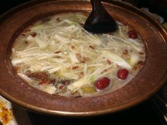 -可可大虾武汉土菜大排档(万松园1店)