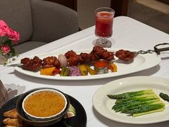 -马克西姆俄罗斯餐厅(通亚街店)