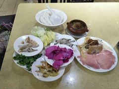 -桥香园云南过桥米线(金马碧鸡店)