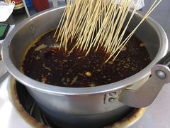 -咏勝锑锅麻辣烫(净居寺路总店)