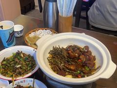 -富正毅三下锅·湘西韵味(天门山索道店)