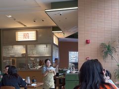 -潮界(LU·ONE凯德晶萃广场店)