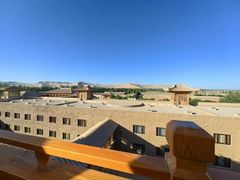 -敦煌山庄摘星阁