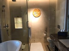 -青岛海尔洲际酒店