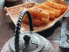-老牌坊云南鱼豆花火锅(哈西万达店)