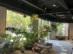 -J Create城市露营咖啡·简餐·宠物(上海动物园店)