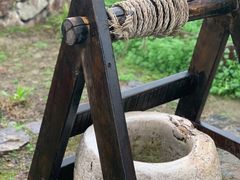 -田园东方蜜桃村的田野营地