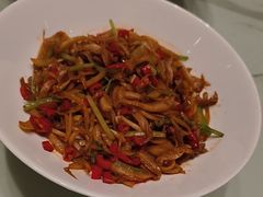 -辛香味烧鱼馆·非遗技艺·排骨红烧肉(光谷医药园店)