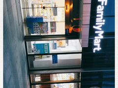 -全家便利店(景昙路店)