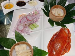 梧桐四味烤鸭-梧桐北京烤鸭·铜锅涮肉(海岸城店)
