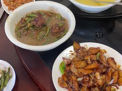 粥-回头客餐厅·家的味道农家菜·虹鳟鱼·铁锅炖(雁栖湖店)