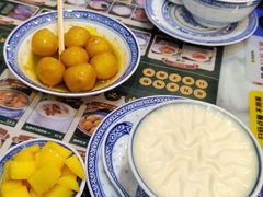 -广信牛奶甜品世家(台东店)